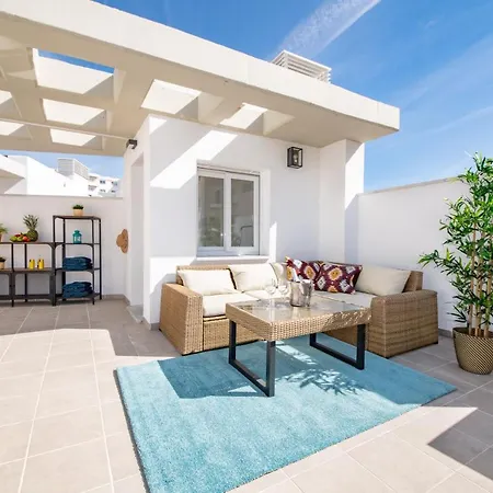 Atico Penthouse Bajondillo 1 Bedroom Apartment